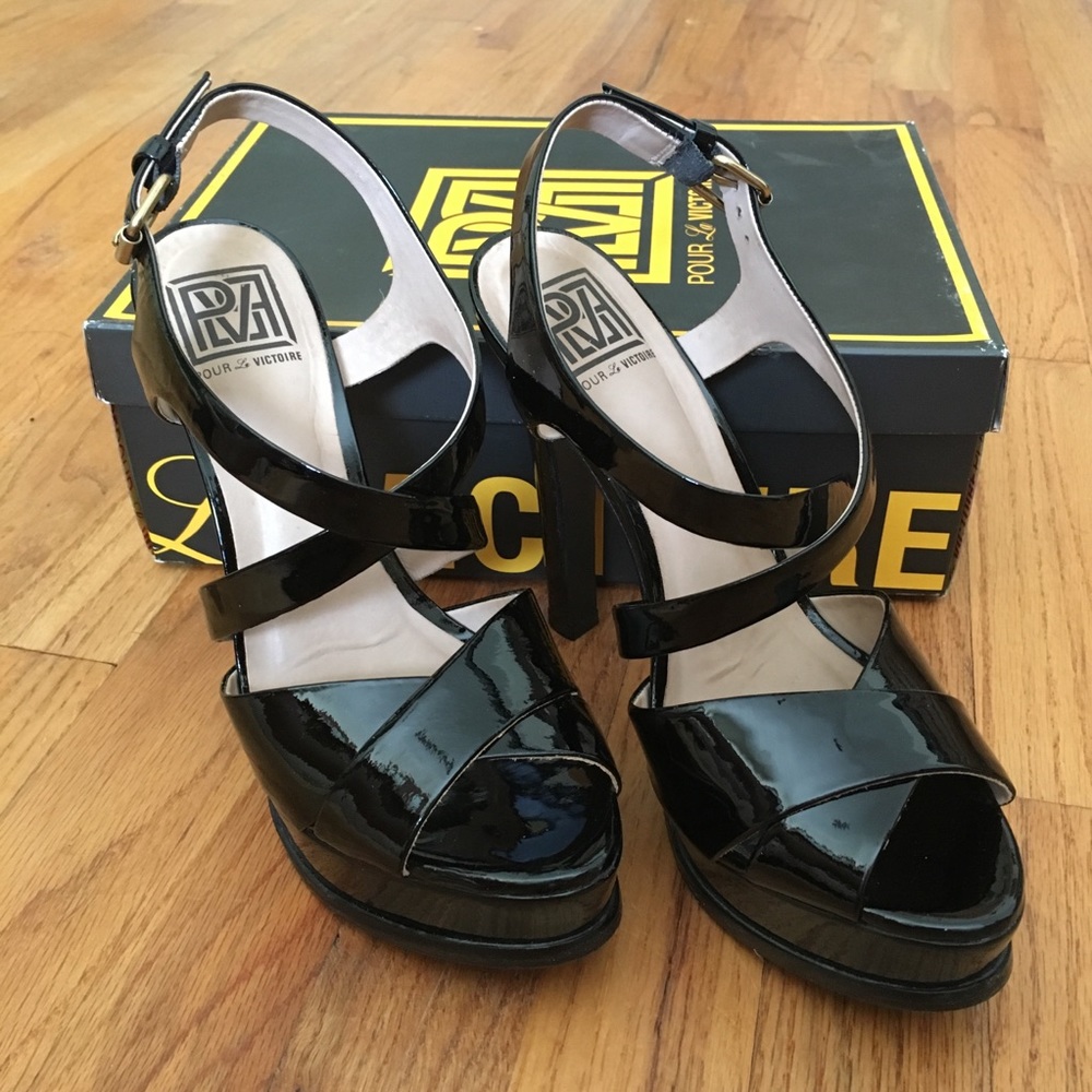 Black patent leather platform heels